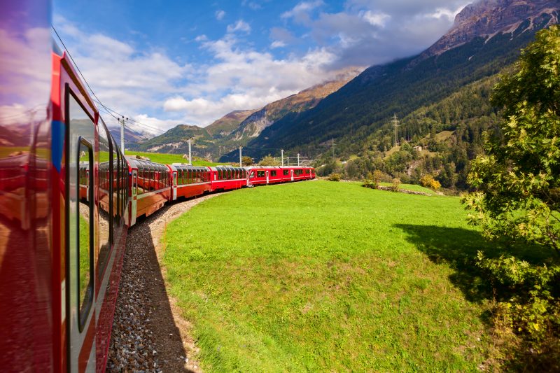 /material-alias/Swiss_img/Glacier Express-1.jpg